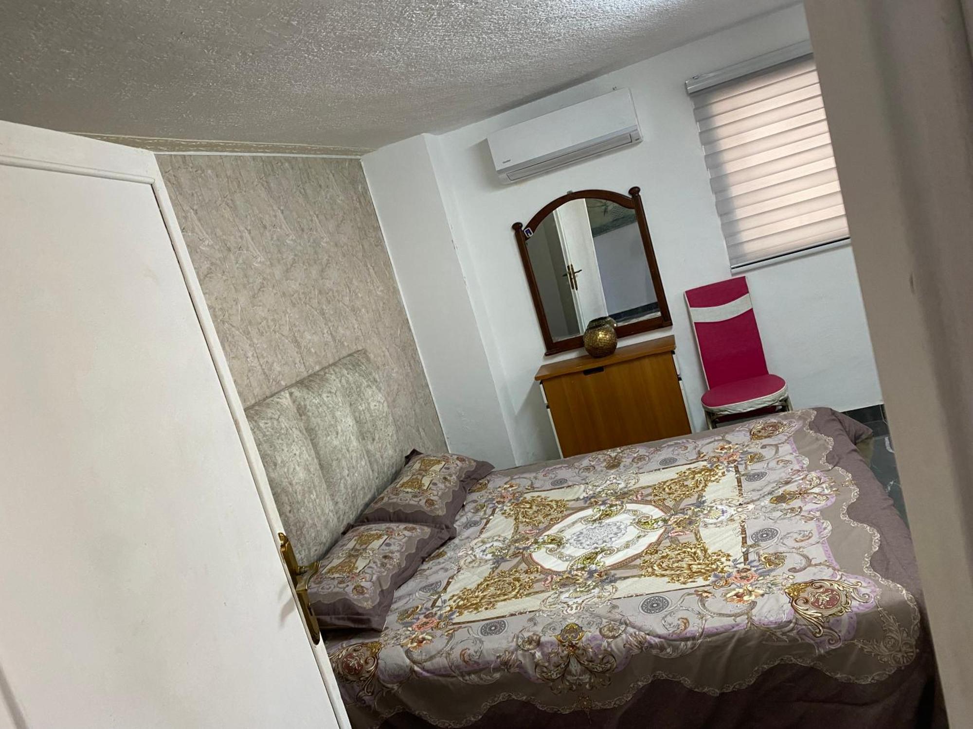 Huseein Rooms Dzseras Kültér fotó